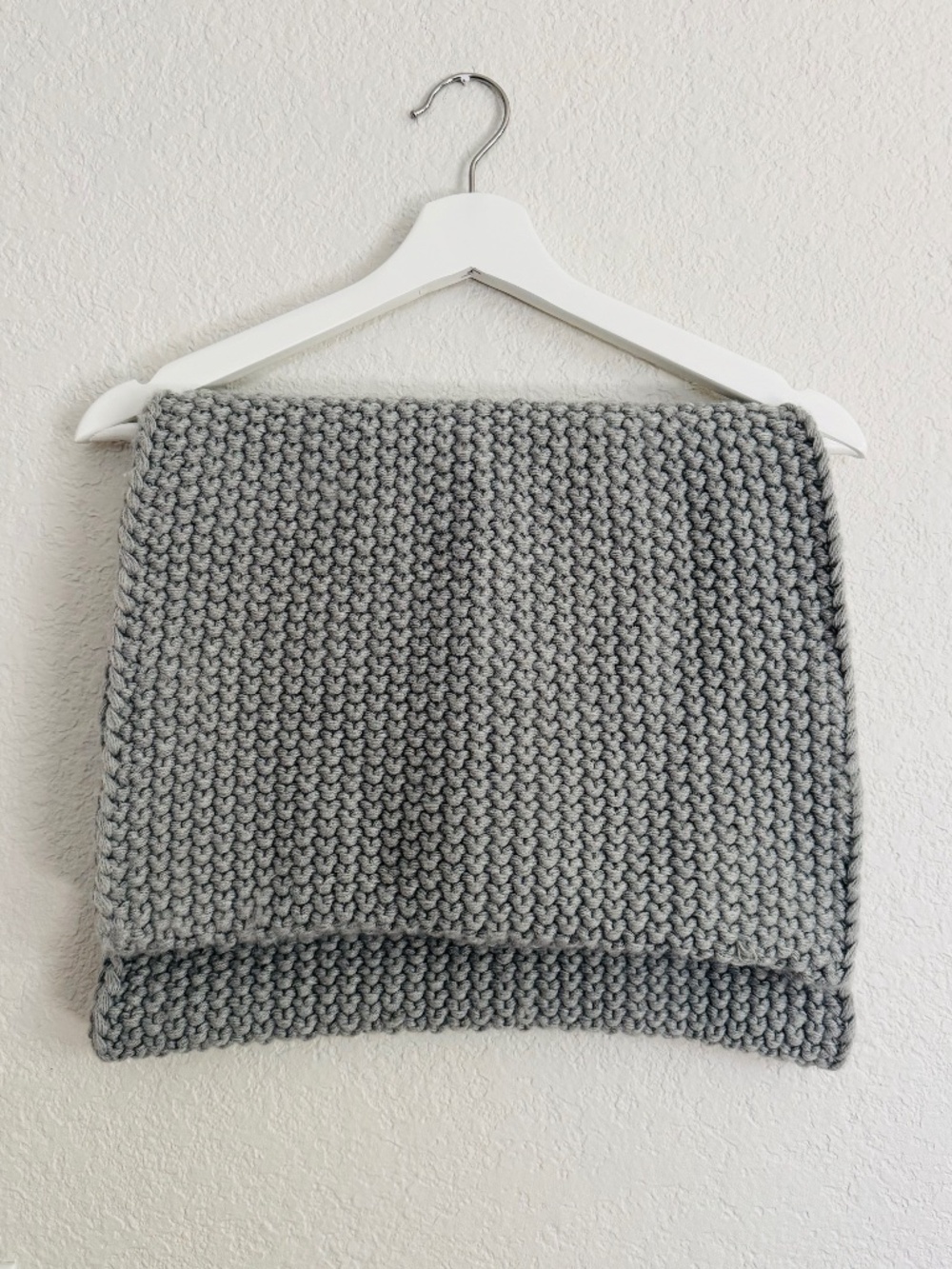 GAP Chunky Knitted Cowl Neck Scarf - Light Grey
